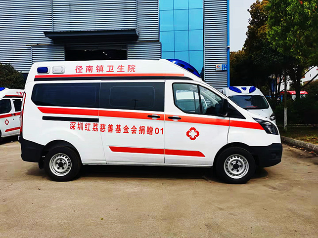 福特全順V362自動(dòng)檔負(fù)壓救護(hù)車