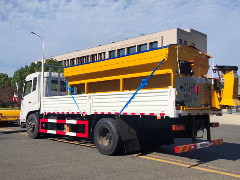 1-12立方融雪撒布機